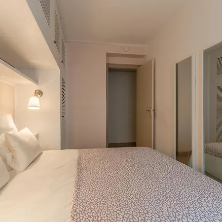 De 50 M2 A Quelques Metres Des Commerces Et Des Plages Appartement *